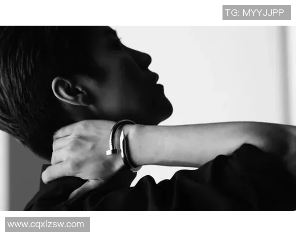 高颜值足球明星西装魅力大比拼时尚与运动的完美结合